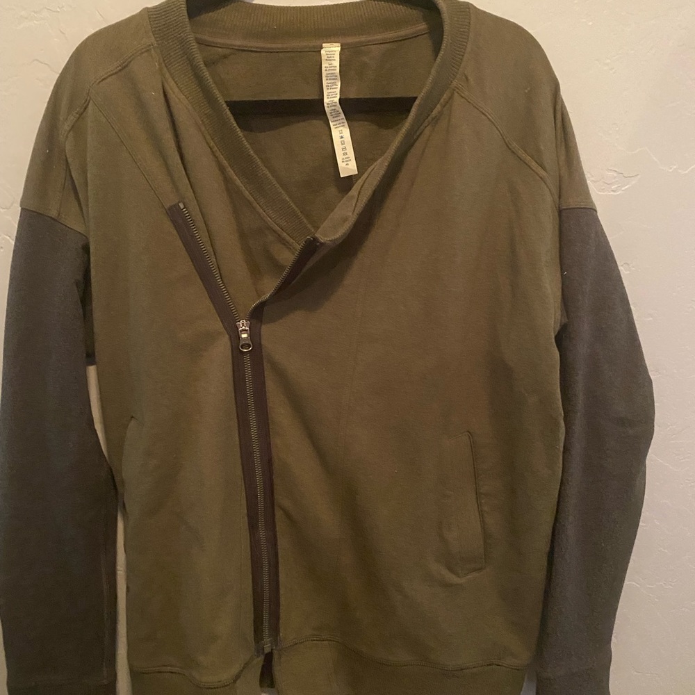 LULU LEMON army green and charcoal zip up